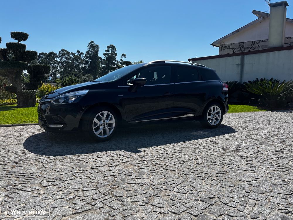 Renault Clio Sport Tourer - 13