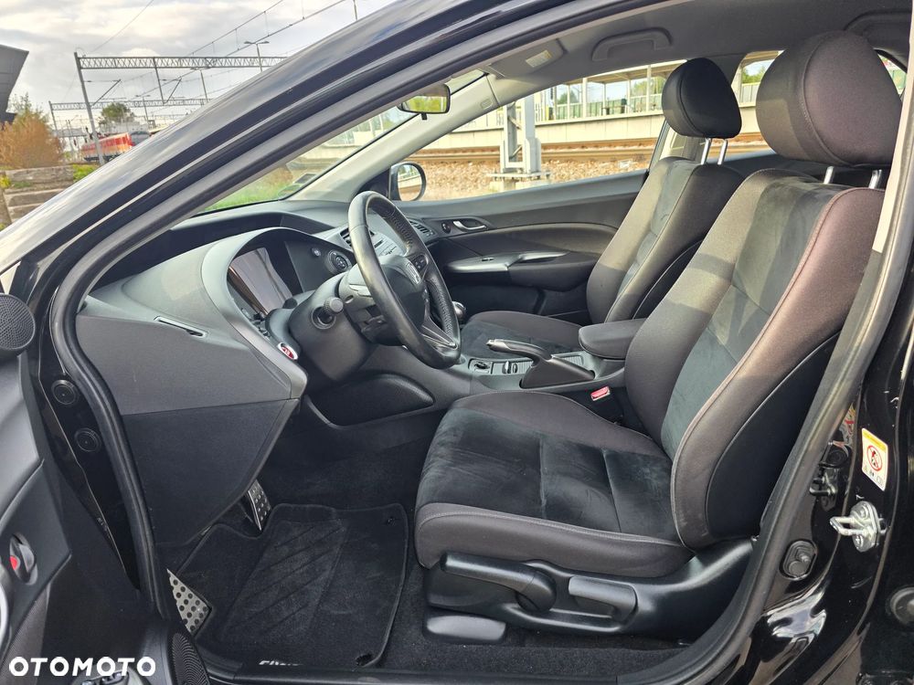 Honda Civic 1.8 Comfort - 13
