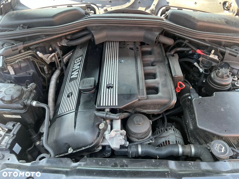 BMW E60 SILNIK M54B25 525I - 1