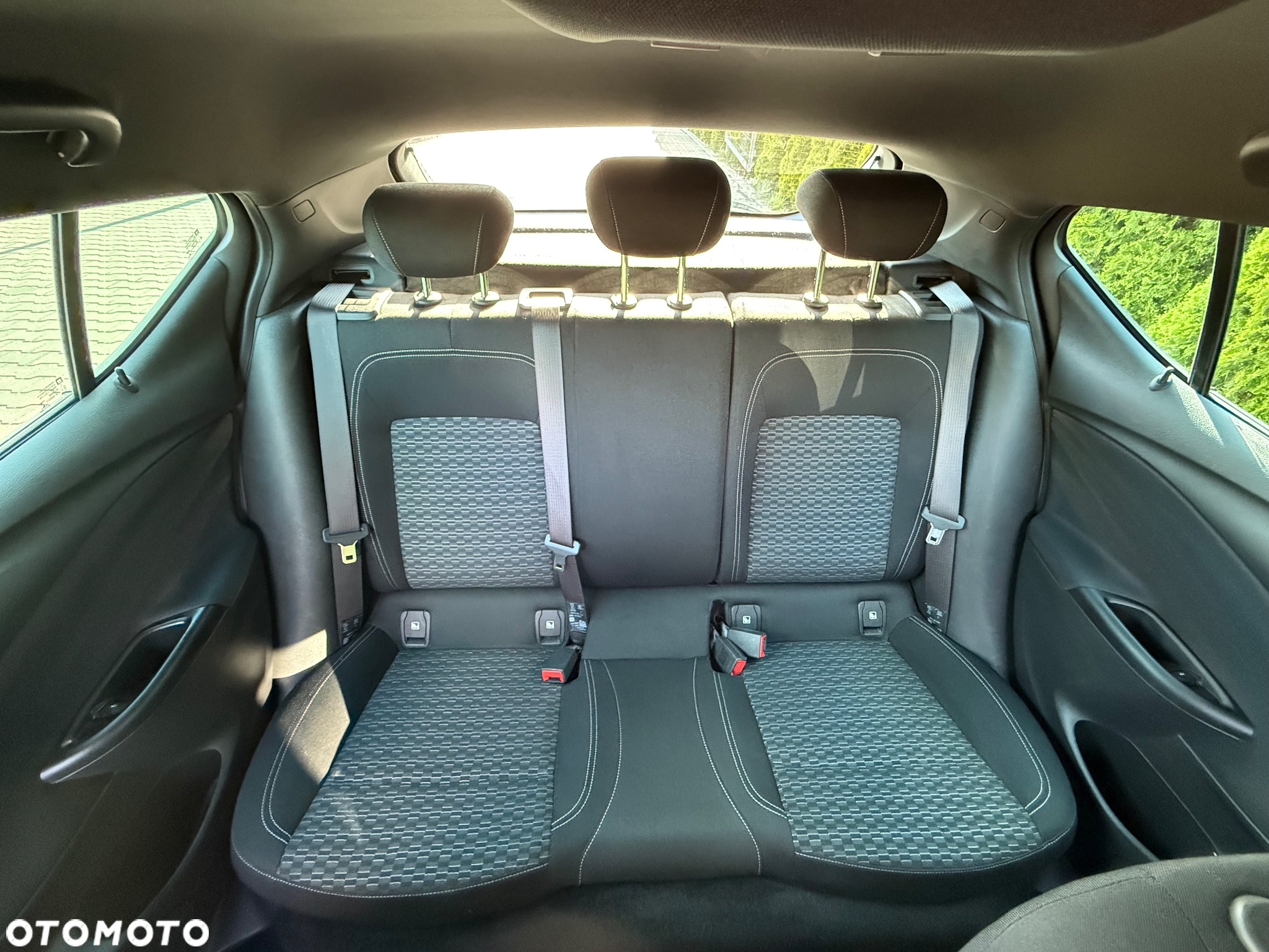 Opel Astra V 1.4 T Dynamic - 37