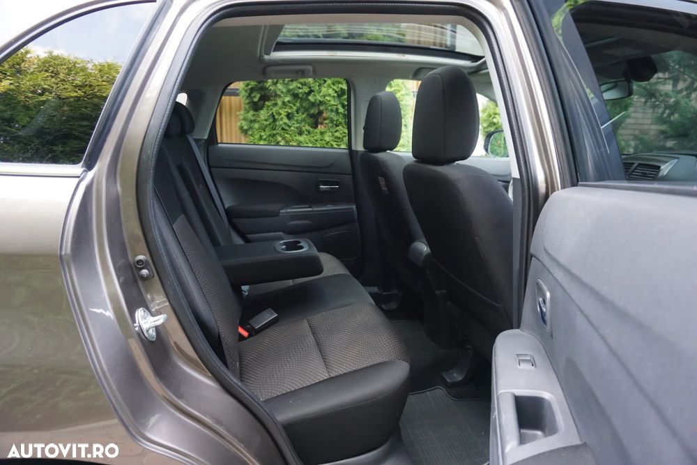 Mitsubishi ASX 2.2 DI-D 4WD Automatik Instyle - 9