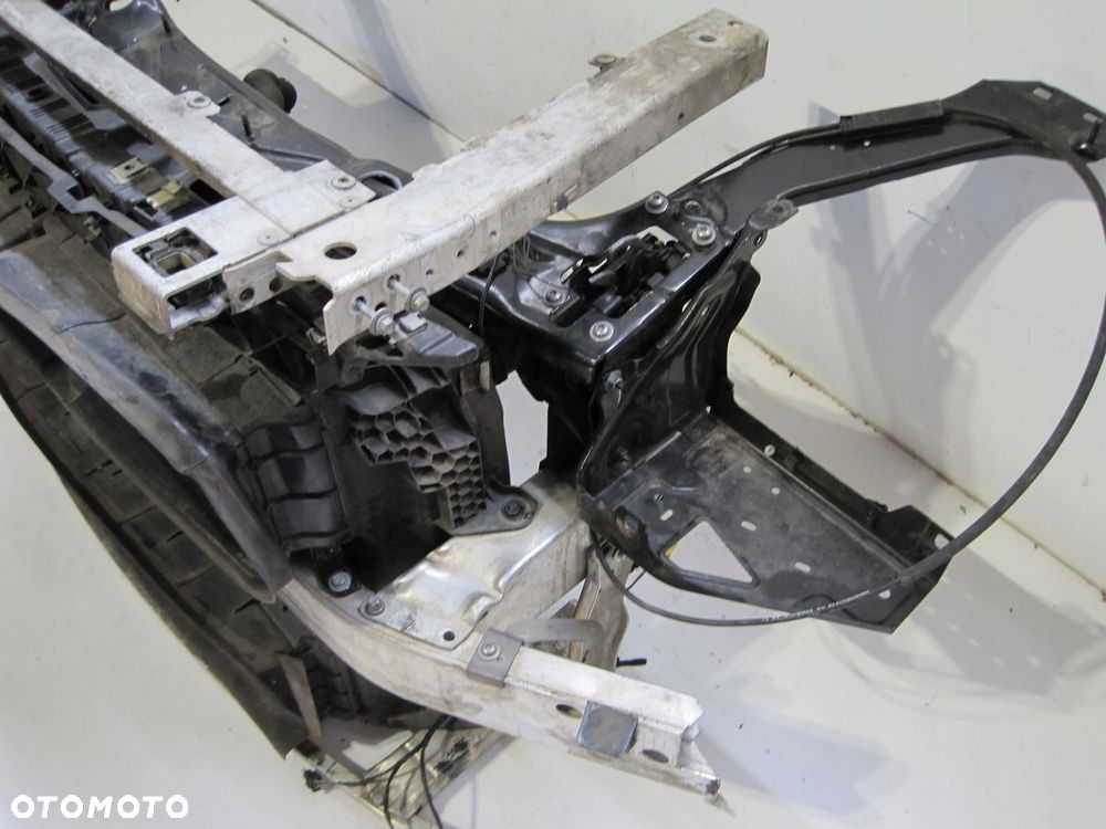 Pas przedni CHŁODNICE BMW X2 F39 2,0D - 3