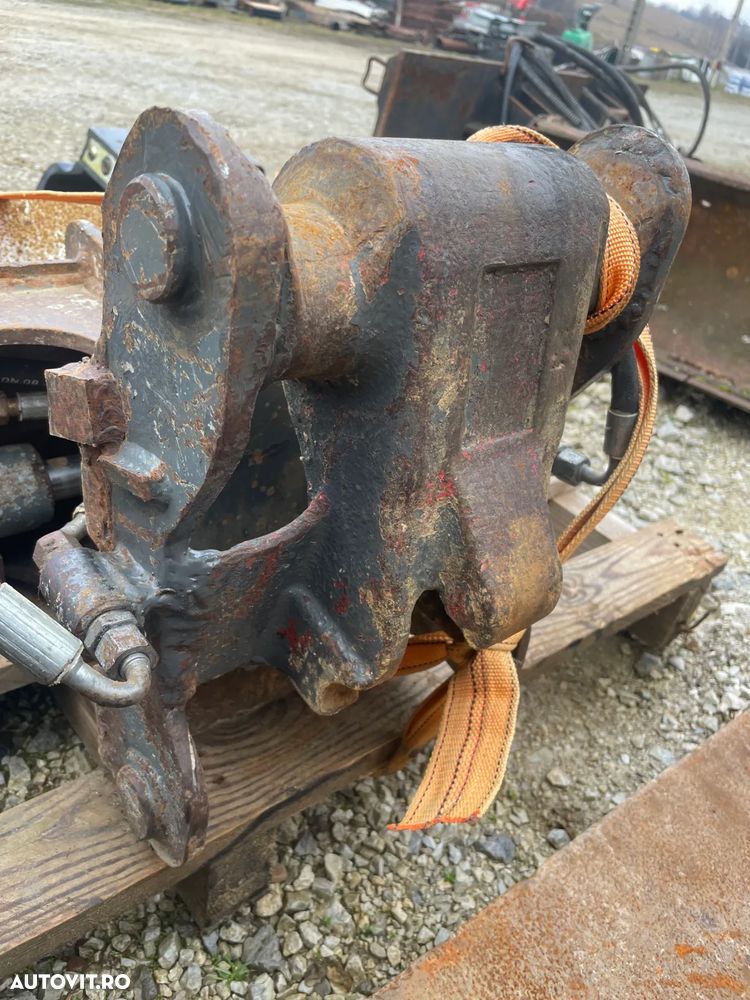 Cupa Taluz cu Inclinare Hidraulica Prindere M1 latime de 1180 mm pentru excavatoare de 2-3.5 tone - 5