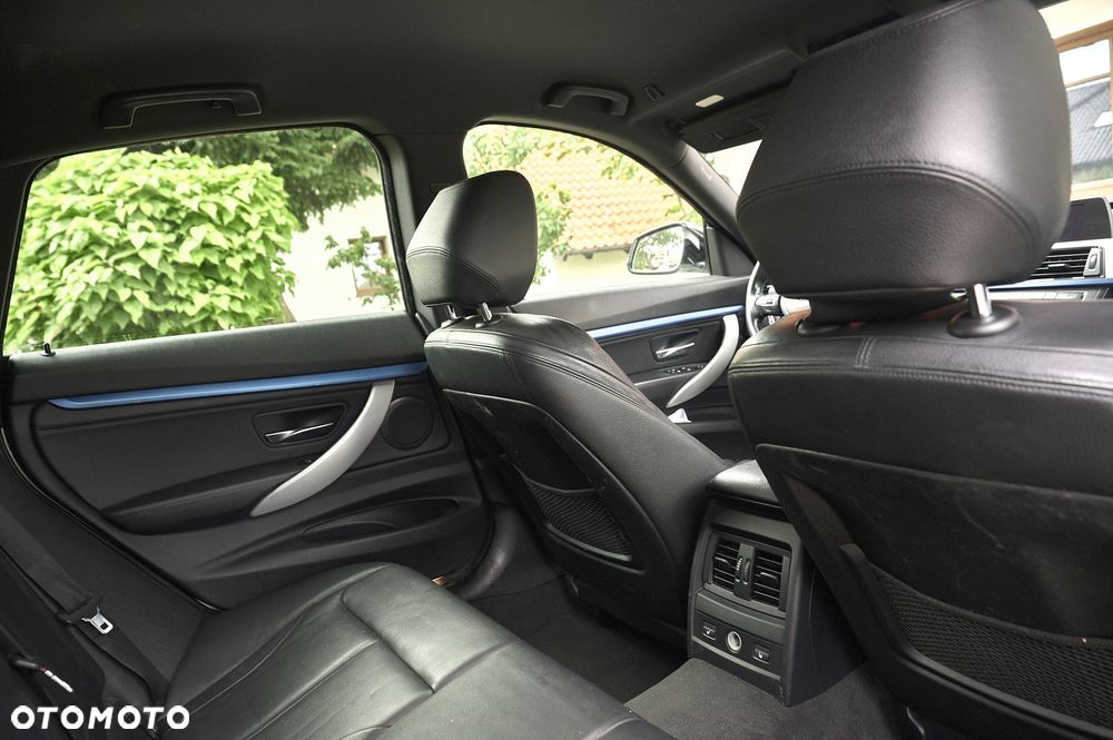 BMW 3GT 320d xDrive Sport Line - 34