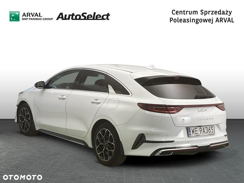 Kia ProCeed 1.5 T-GDI GT Line - 3