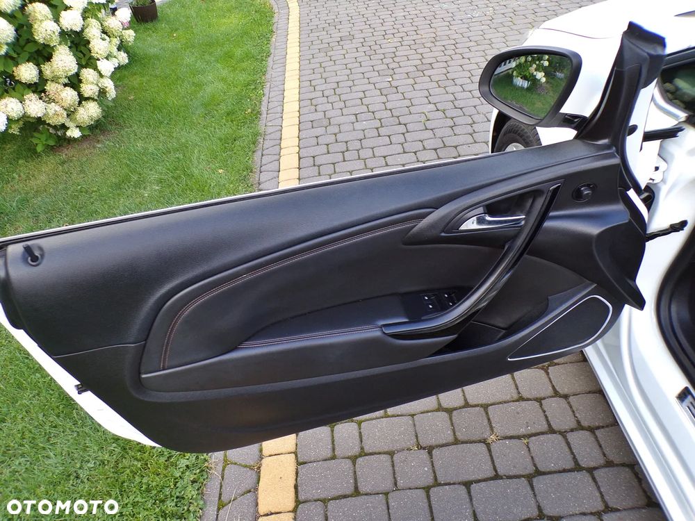 Opel Cascada 1.4 Turbo (ecoFLEX) Start/Stop Edition - 20