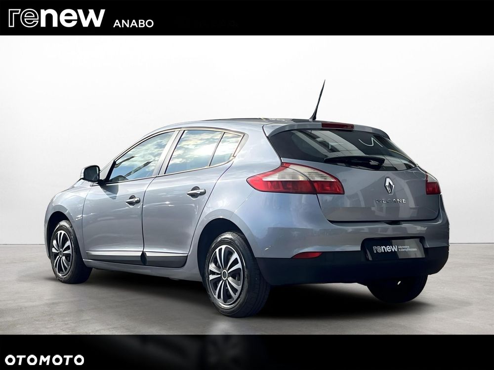 Renault Megane 1.6 16V Dynamique - 3