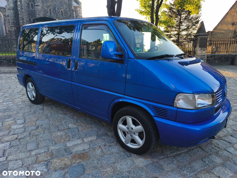Volkswagen Multivan - 7