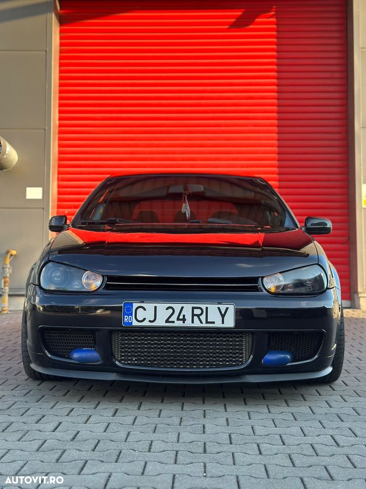 Volkswagen Golf - 3
