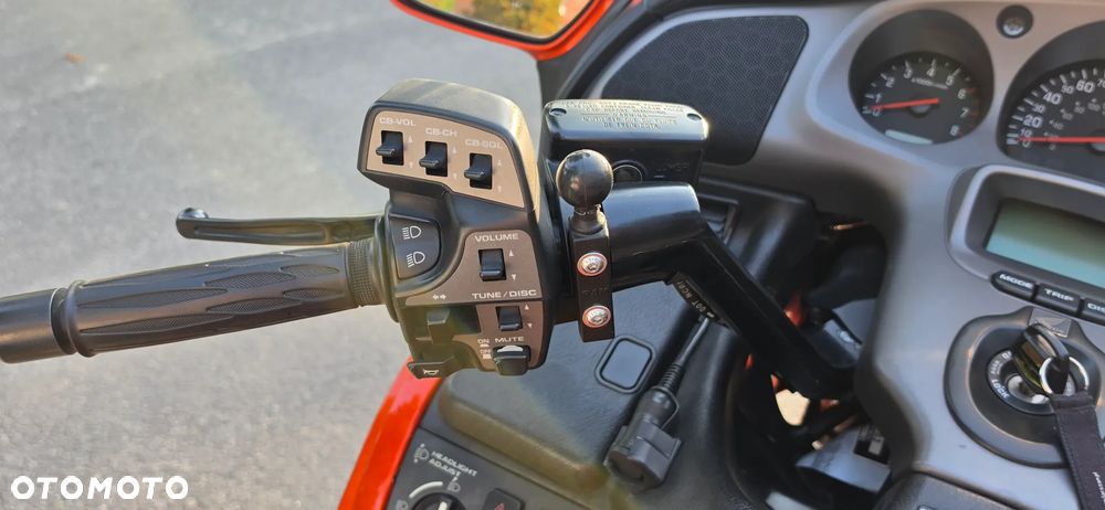 Honda GL - 6