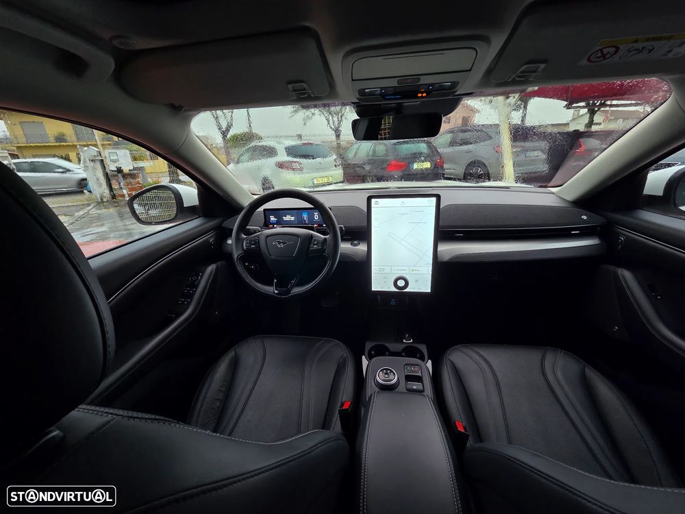 Ford Mustang Mach-E Standard - 40