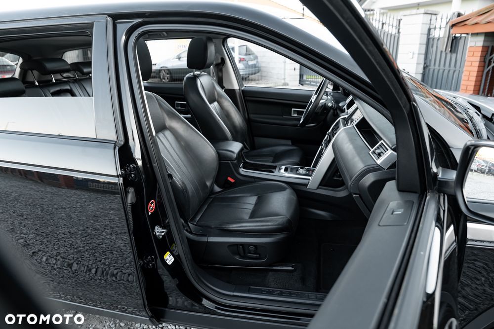 Land Rover Discovery Sport 2.0 Si4 HSE - 27