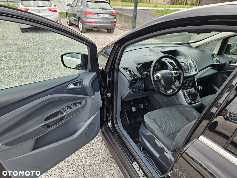 Ford C-MAX 1.6 Ti-VCT Champions Edition - 16