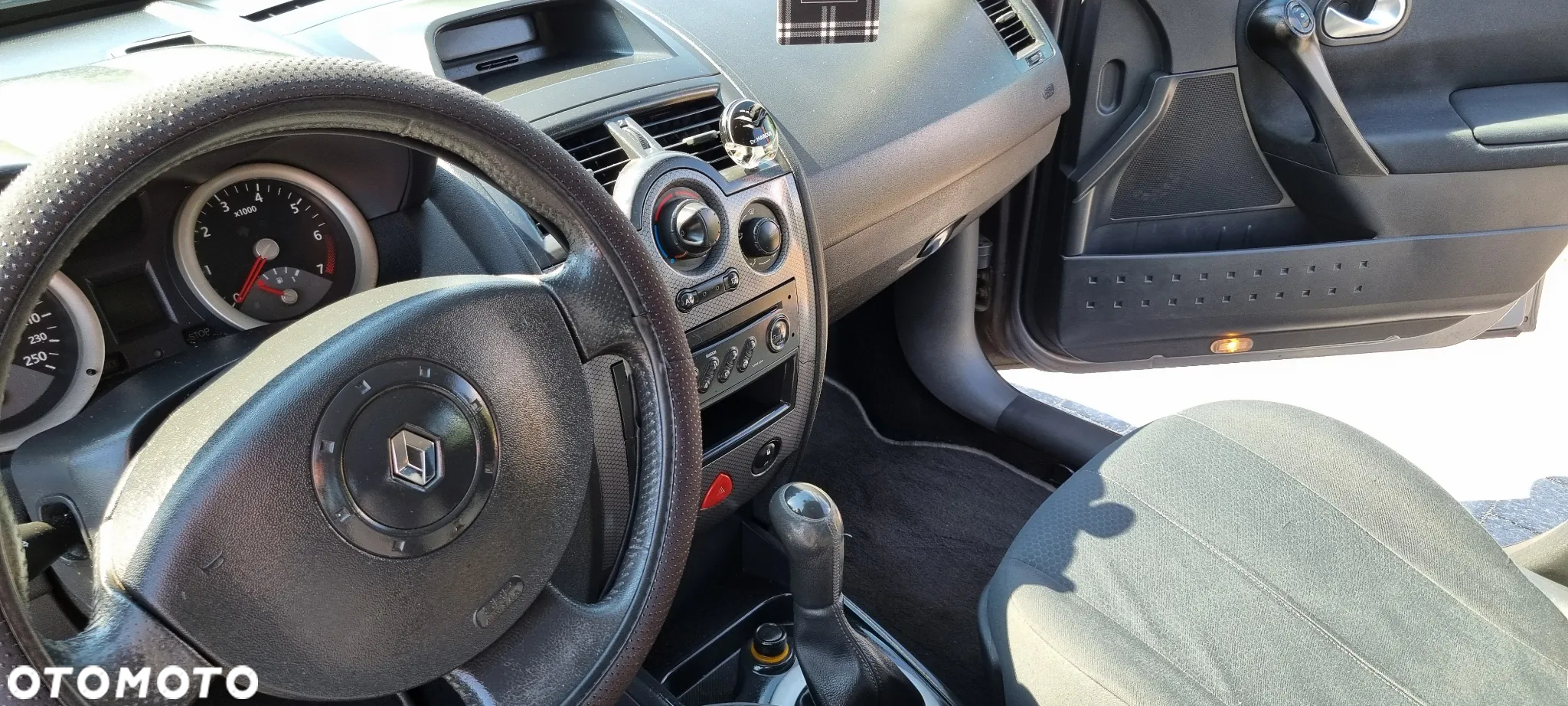 Renault Megane II 1.6 Confort Authentique - 10