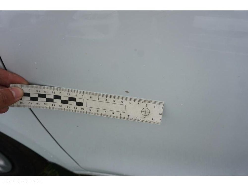 Kia Ceed - 38