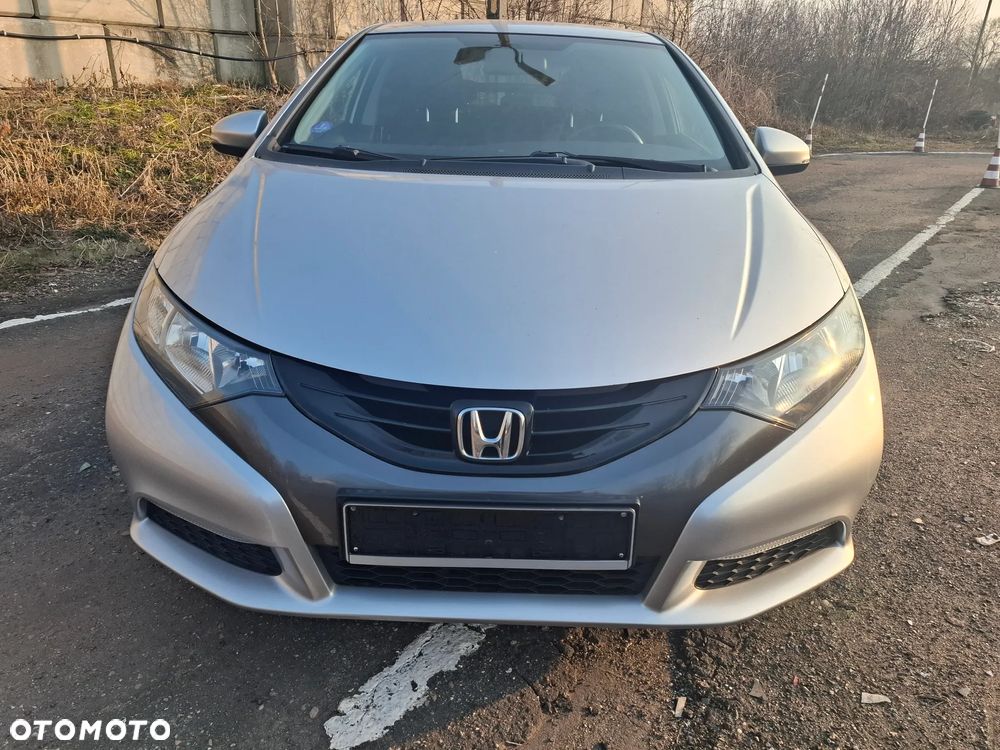 Honda Civic 1.4 i-VTEC Elegance - 9