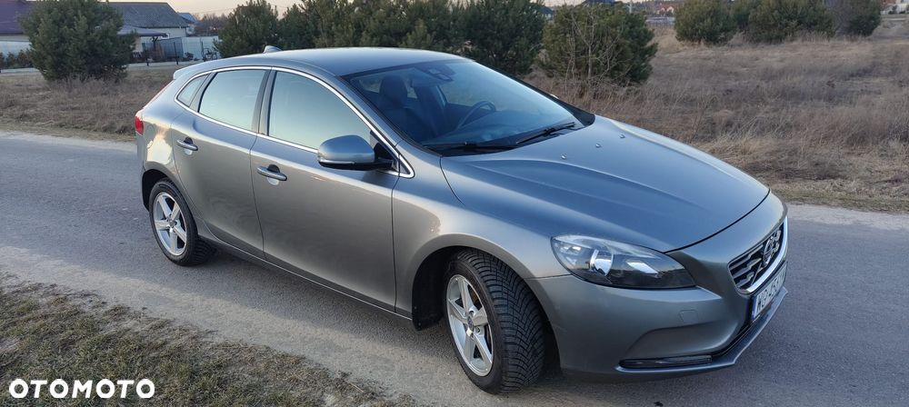 Volvo V40 D4 Summum - 3