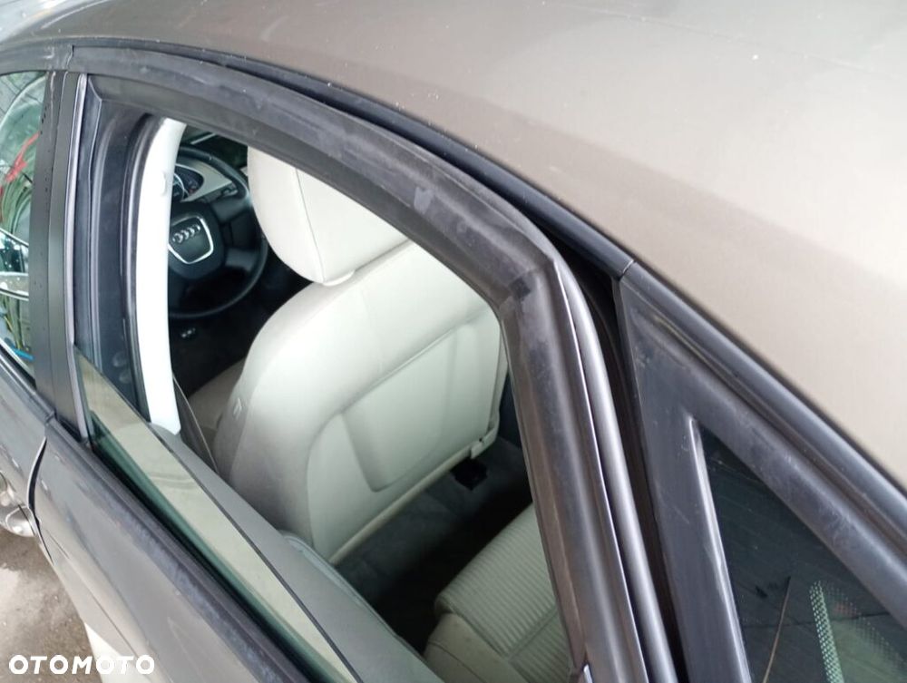 Audi A4 Limousine 1.8 TFSI Attraction - 13