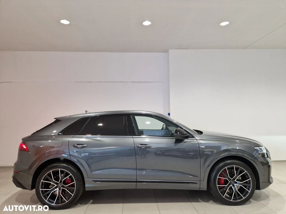 Audi Q8 55 TFSI e quattro Tiptronic PHEV - 6