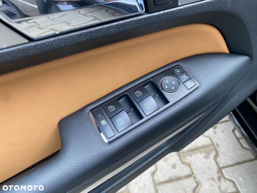 Mercedes-Benz Klasa E 350 CDI DPF BlueEFFICIENCY 7G-TRONIC Avantgarde - 17