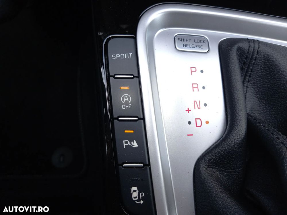 Kia XCeed 1.6 CRDi DCT7 PLATINUM EDITION - 28