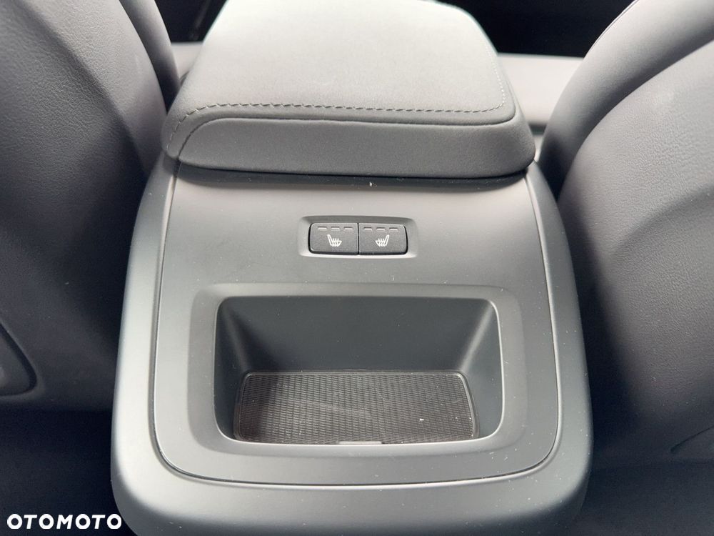 Volvo XC 60 - 24