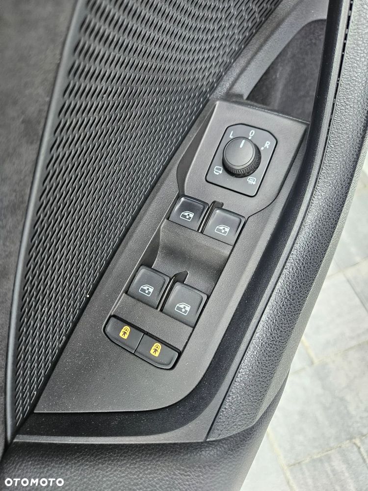 Skoda Octavia 2.0 TSI RS DSG - 19