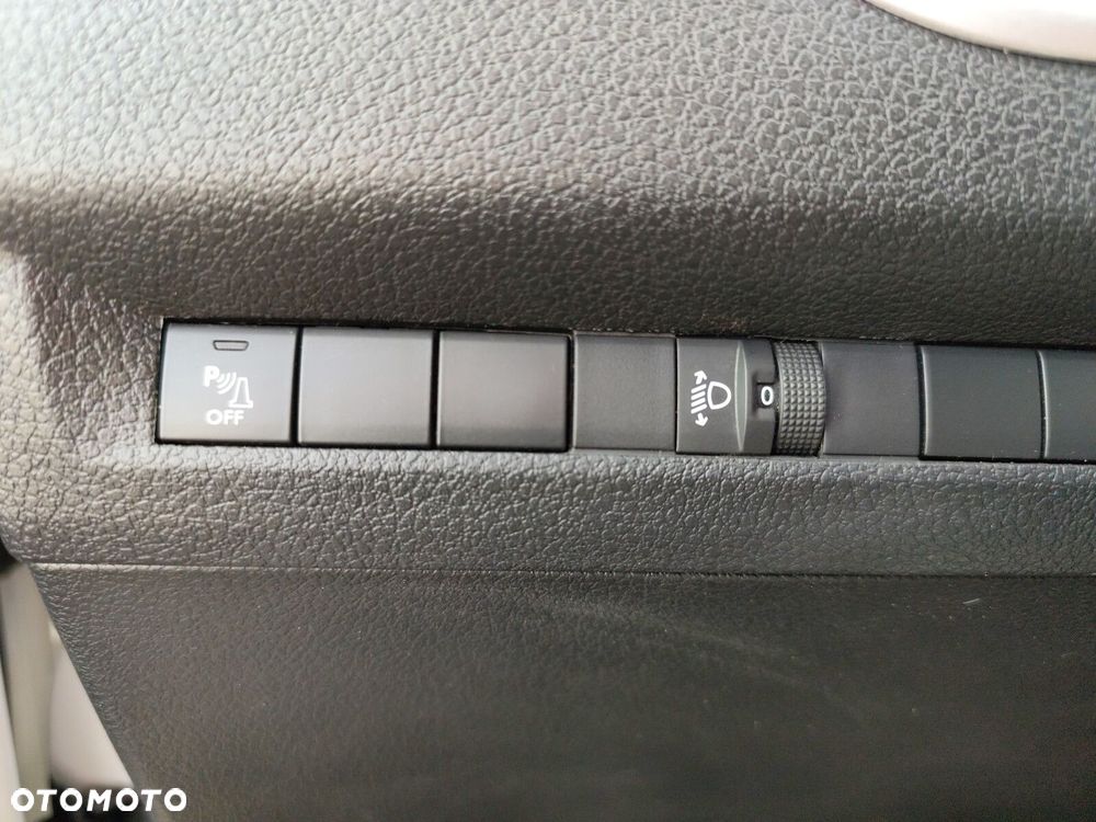 Toyota Proace Verso - 20