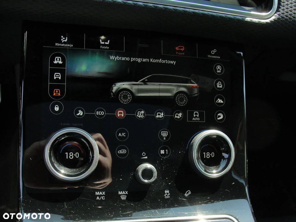Land Rover Range Rover Velar 3.0d R-Dynamic SE - 21