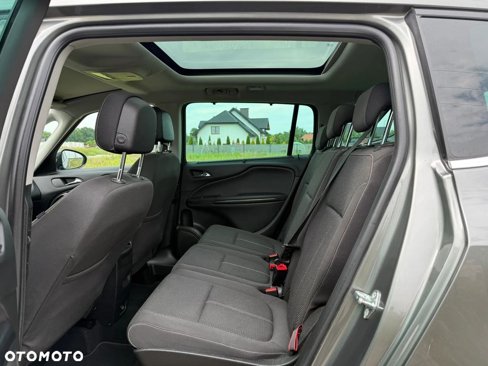 Opel Zafira 1.4 T Cosmo EU6 - 16