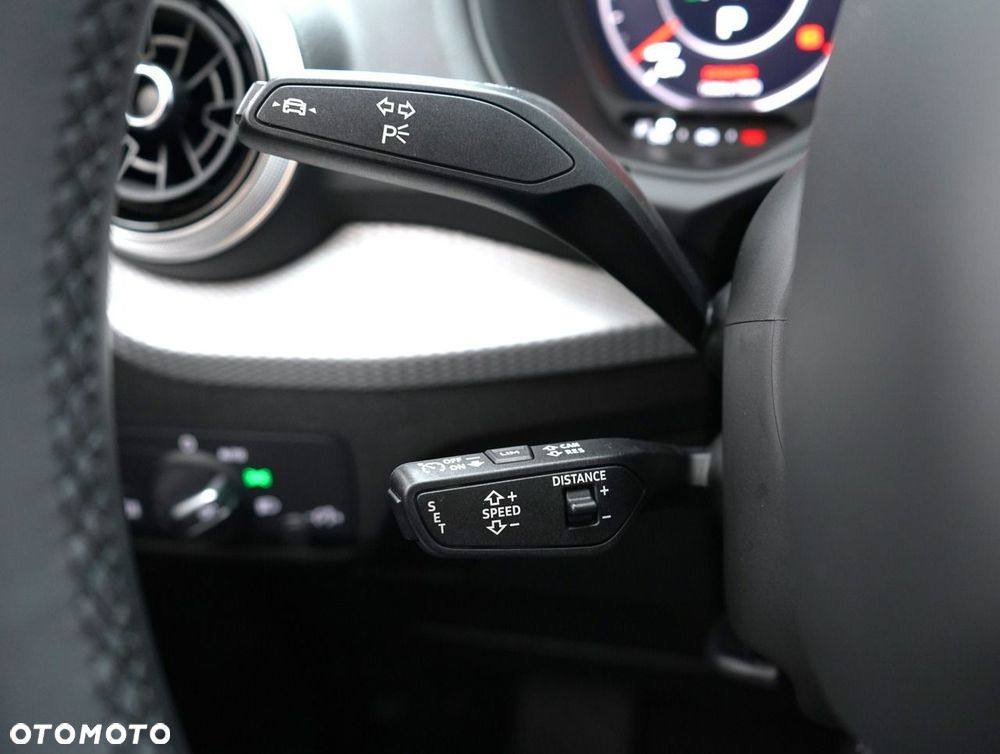 Audi Q2 - 16