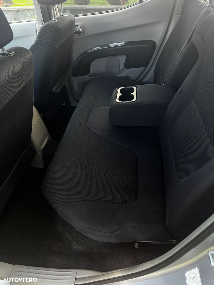 Mitsubishi L200 - 15