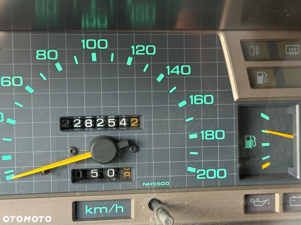 Nissan Laurel 2.8 GL D - 16