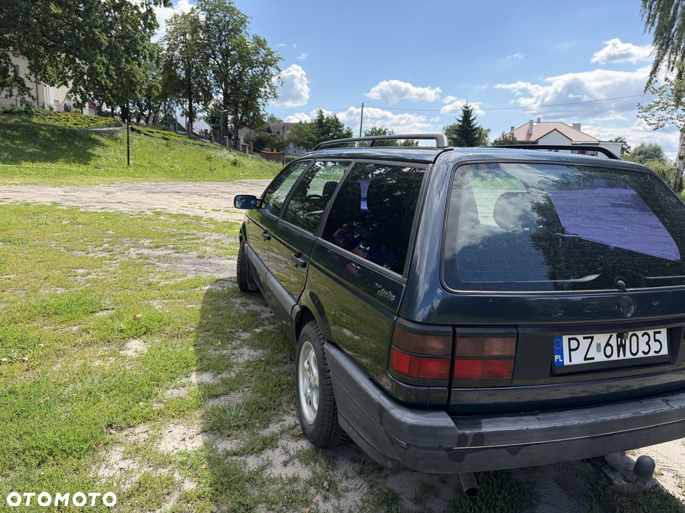 Volkswagen Passat 1.8 GL - 7