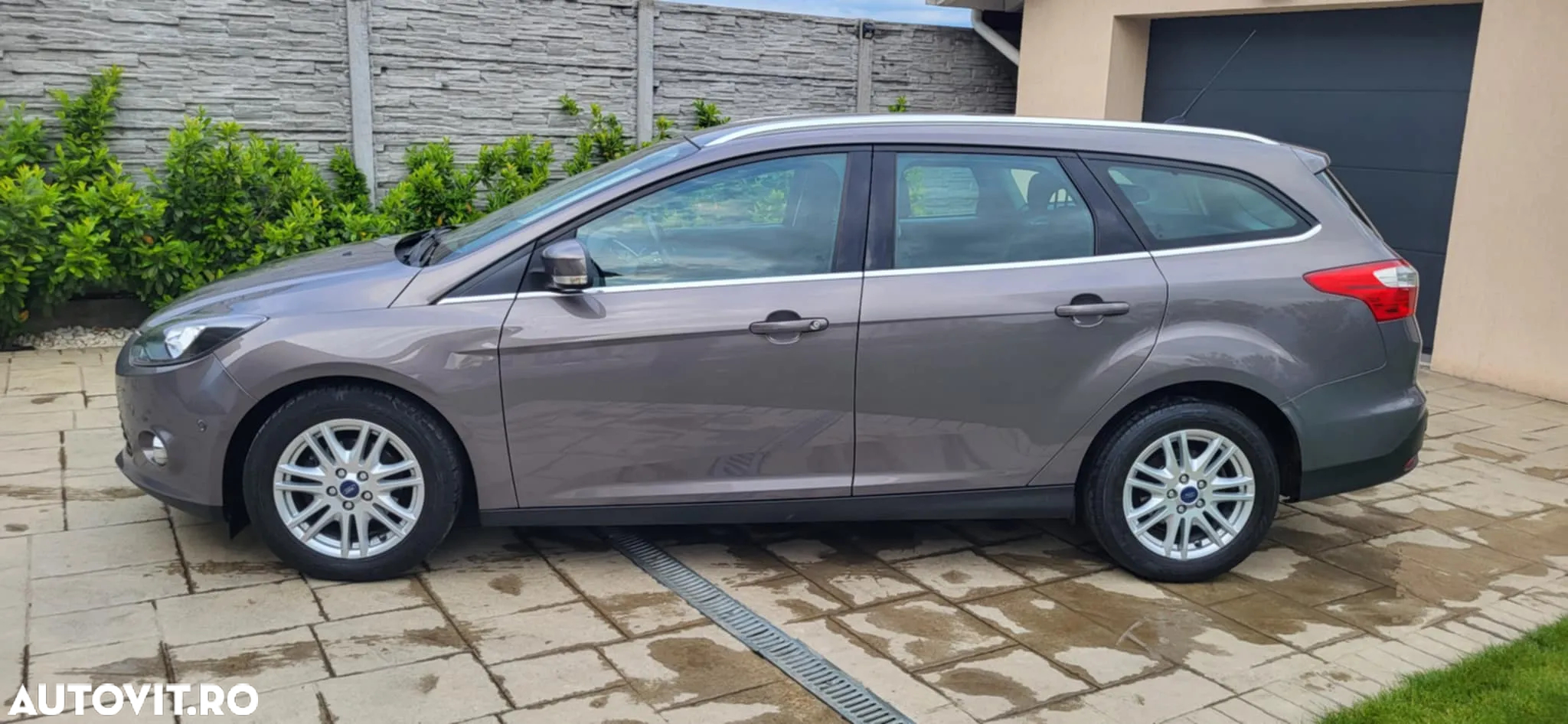 Ford Focus - 13