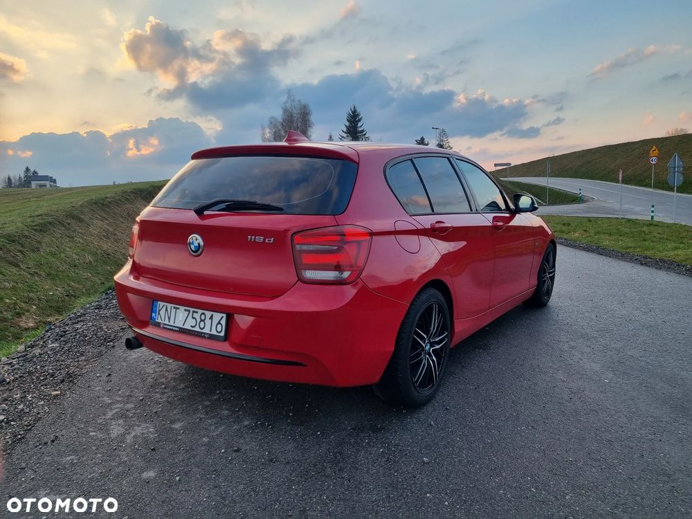 BMW Seria 1 118d Sport Line - 4