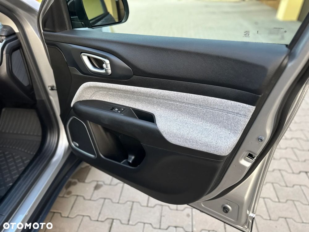 Jeep Compass - 15