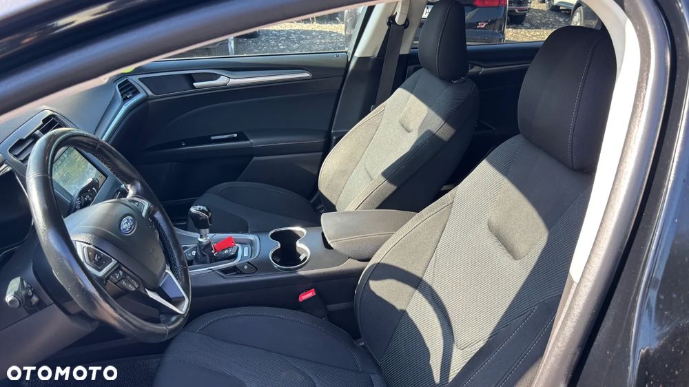 Ford Mondeo 2.0 TDCi STart-Stopp Titanium - 16