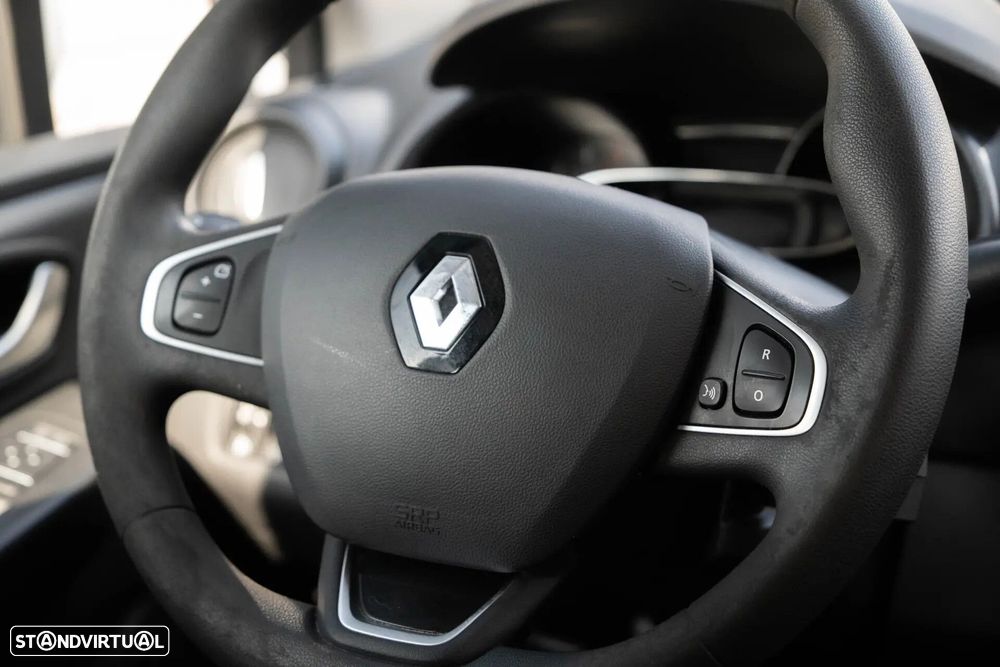Renault Clio - 14