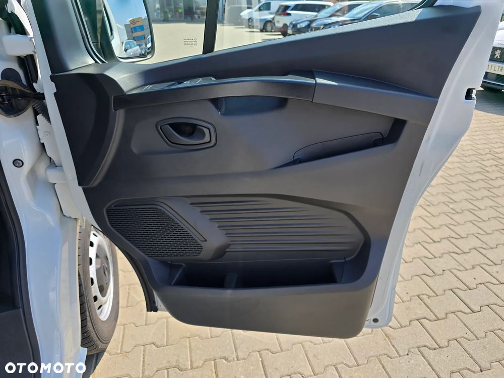 Renault Trafic 2.0 L1H1 HD Extra (bryg.) - 30