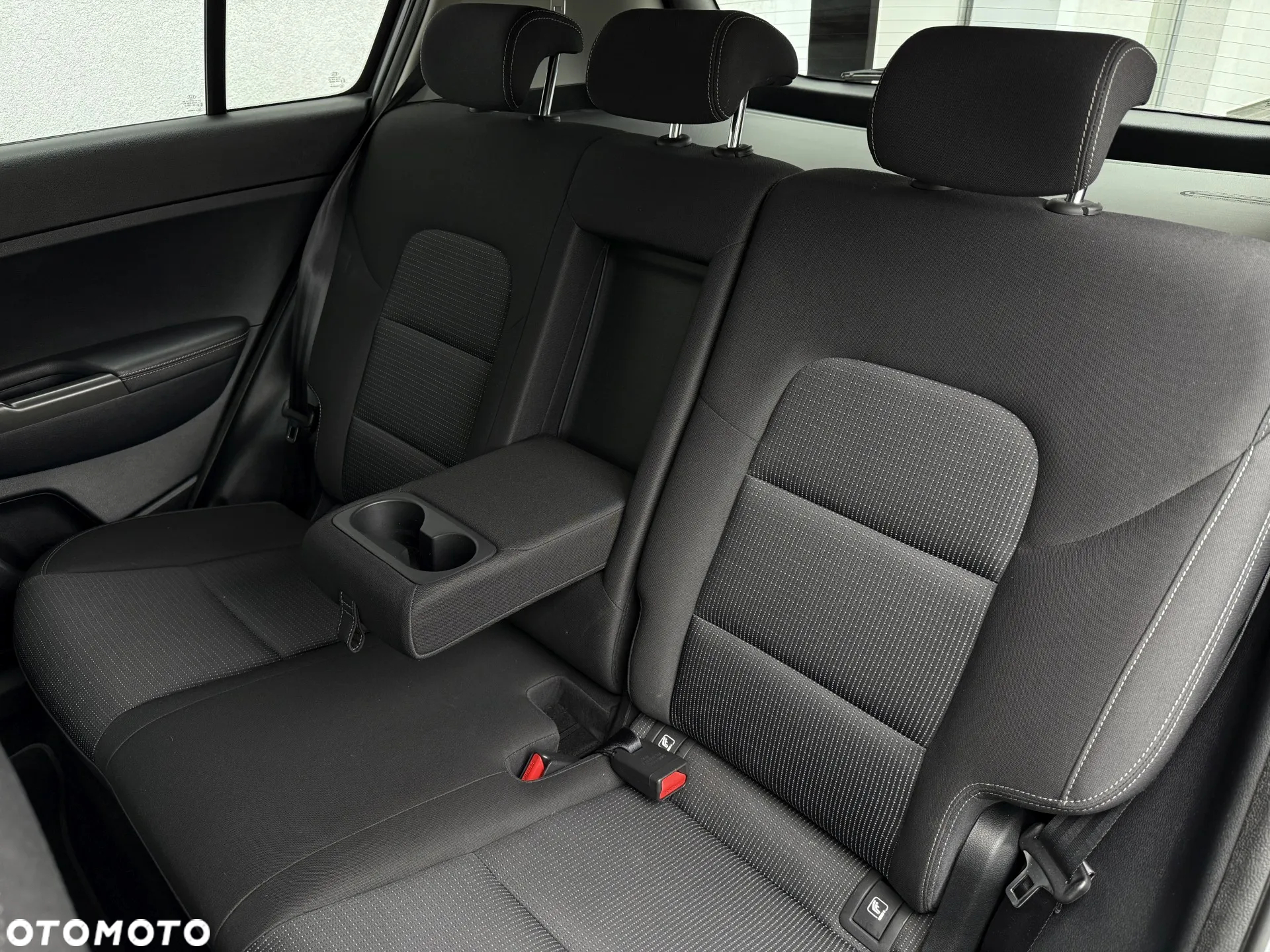 Kia Sportage 1.6 GDI L Business Line 2WD - 32