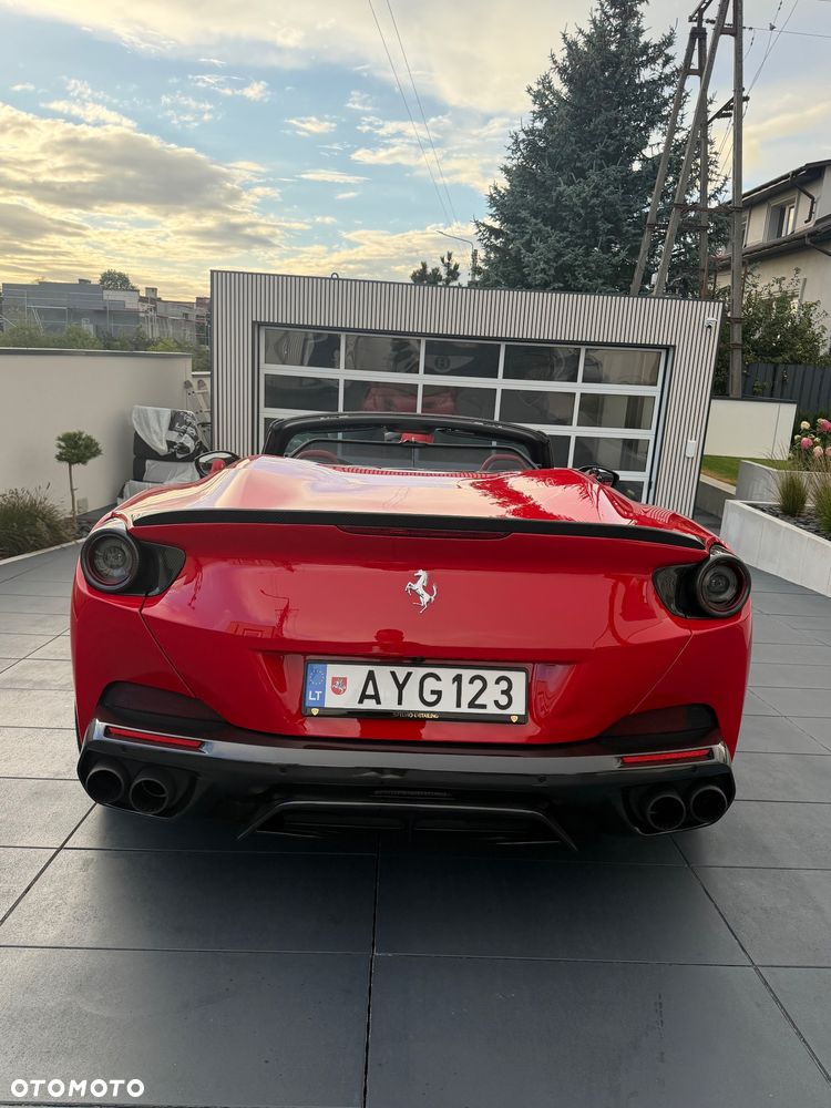 Ferrari Portofino - 13