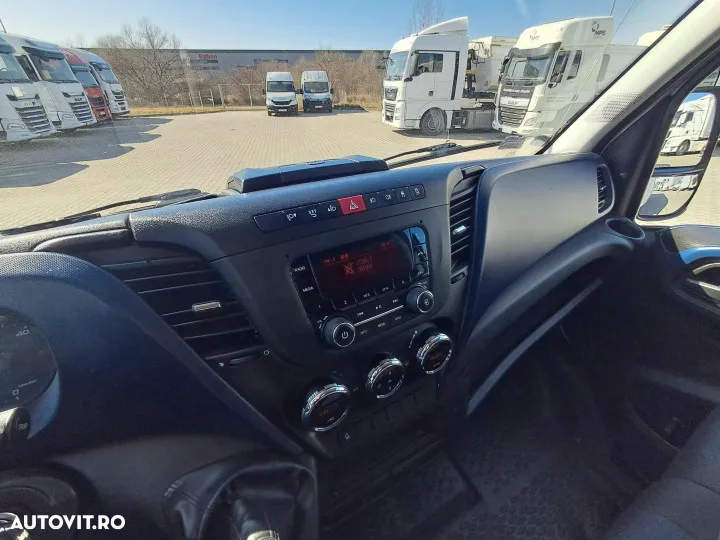 Iveco daily 35s18 3.0d 180cp prelata si cabina de dormit - 20