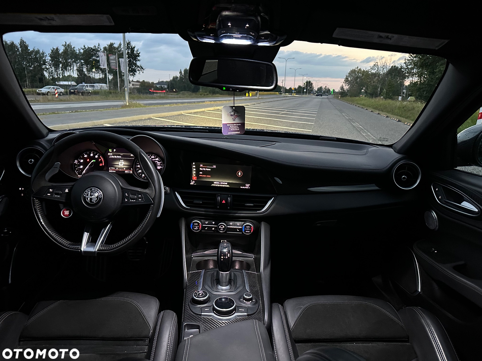 Alfa Romeo Giulia 2.9 V6 Bi-Turbo AT8 Quadrifoglio - 17