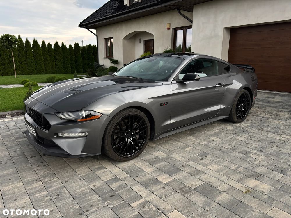 Ford Mustang - 3