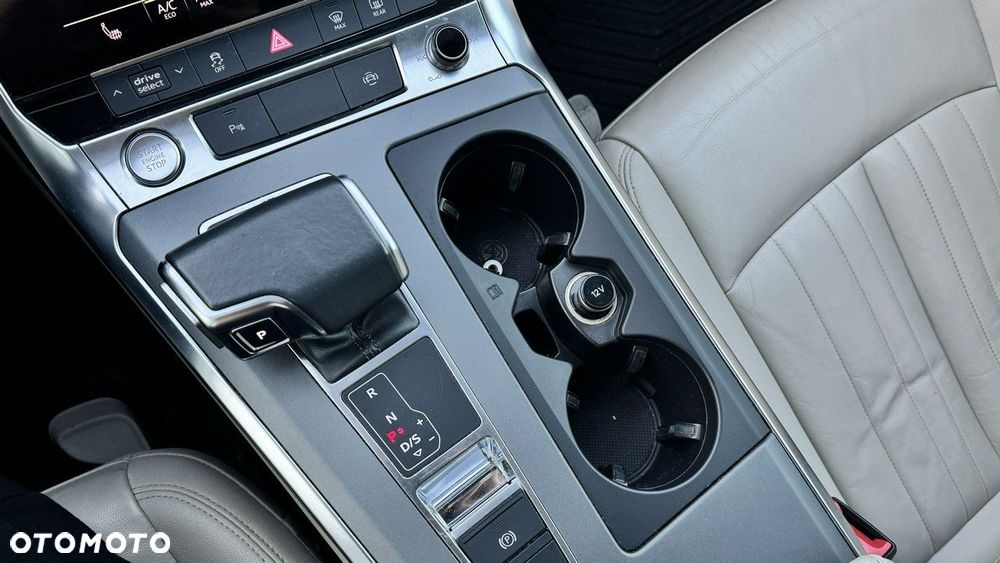 Audi A6 Avant - 13