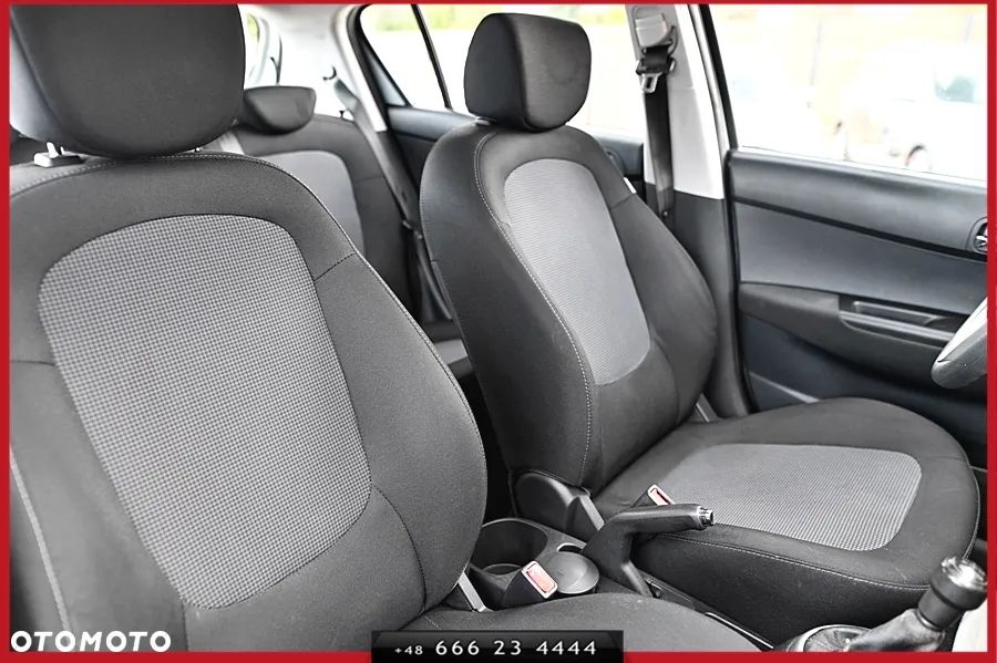 Hyundai i20 1.2 Trend - 22