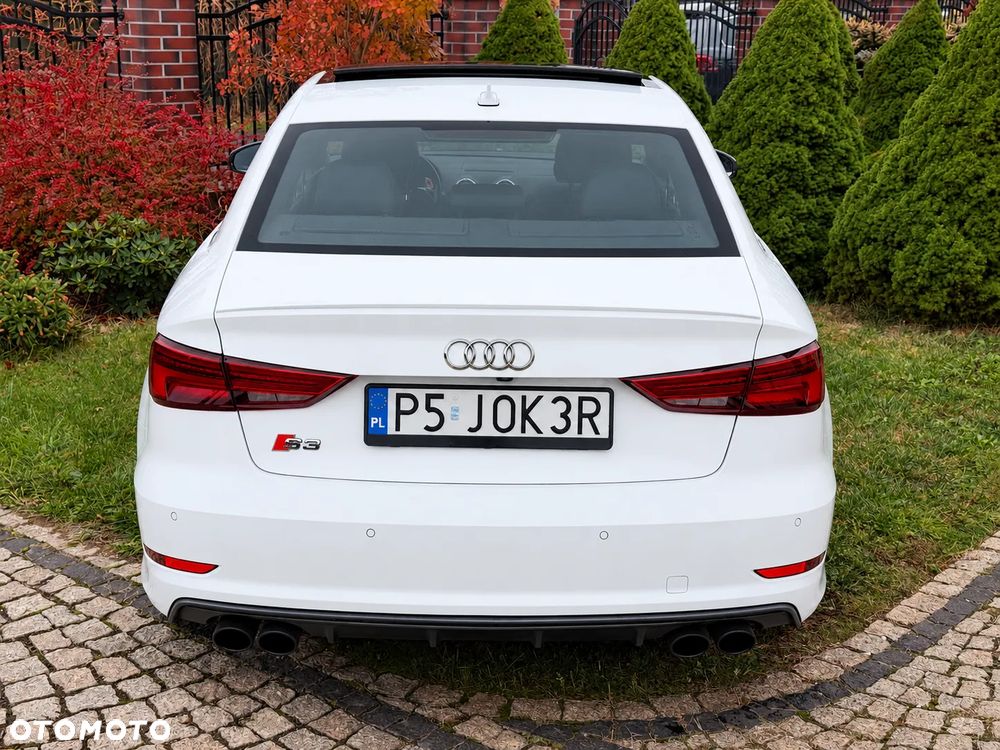 Audi S3 S tronic - 14