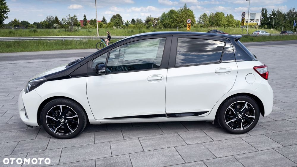 Toyota Yaris 1.5 Selection - 1