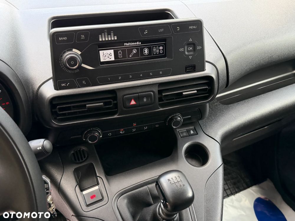 Citroën BERLINGO - 20